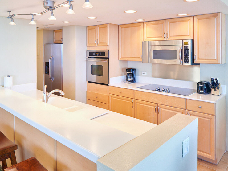 애스톤 카아나팔리 쇼어스