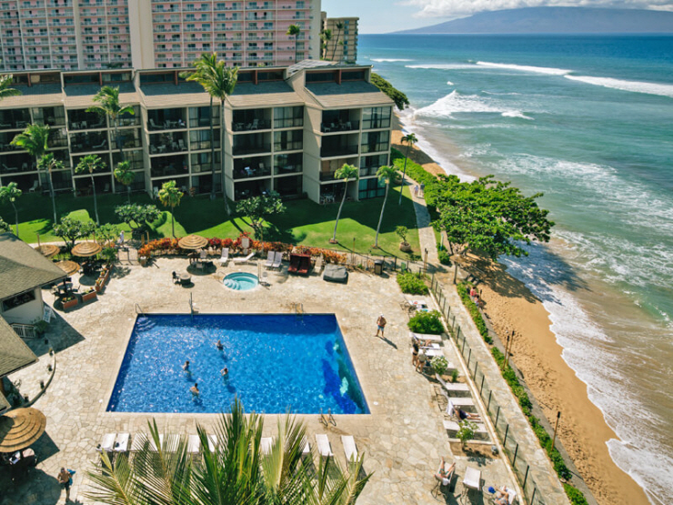 애스톤 카아나팔리 쇼어스